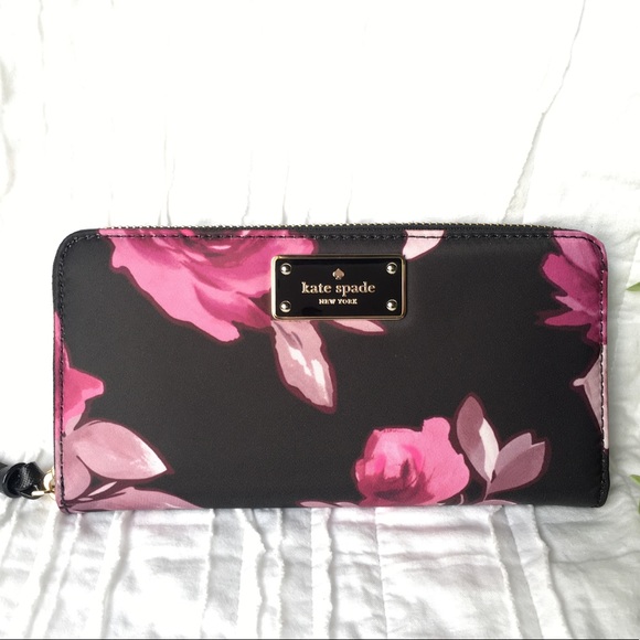 kate spade Handbags - Kate Spade Wilson Road Rose Symphony Wallet